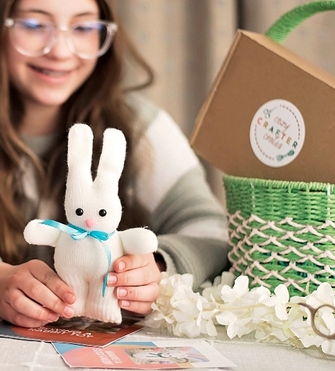 Monthly handicraft kit β clay pottery project