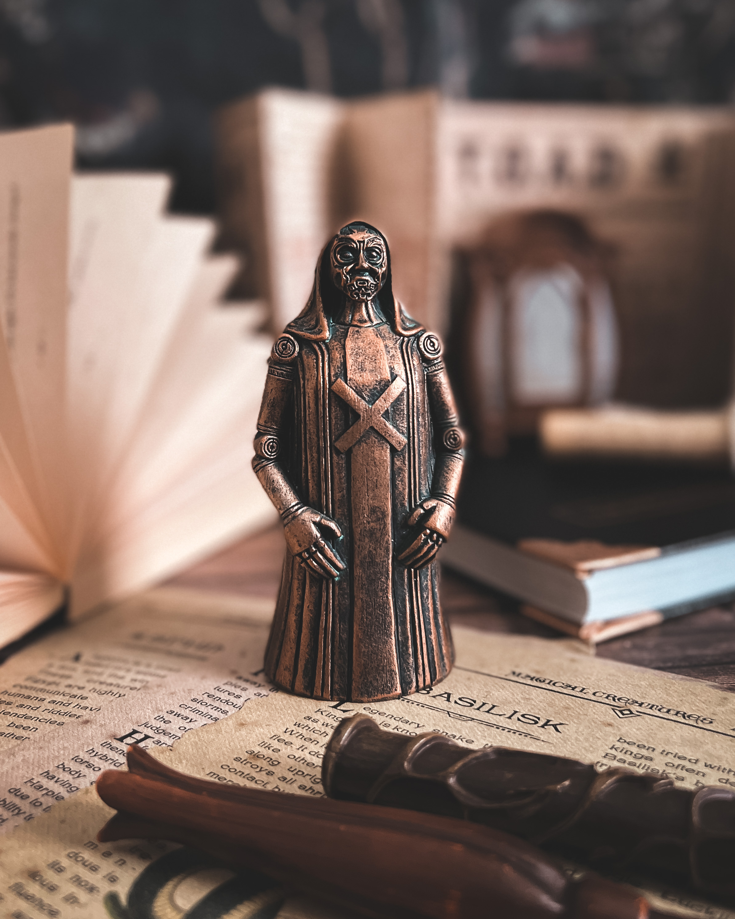 Exclusive Replicas & Wearables