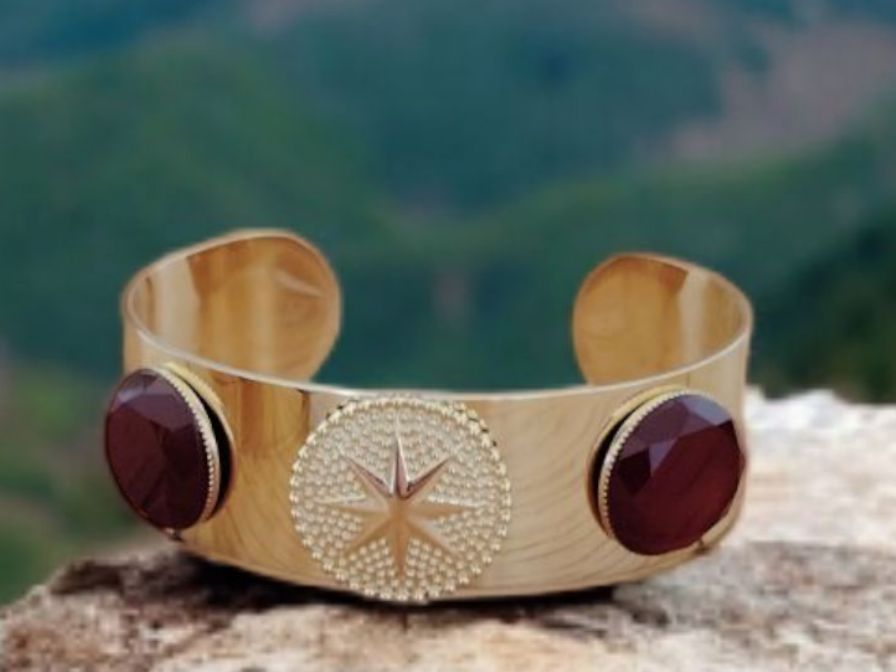 Manchette en acier inoxydable avec pierre de cornaline