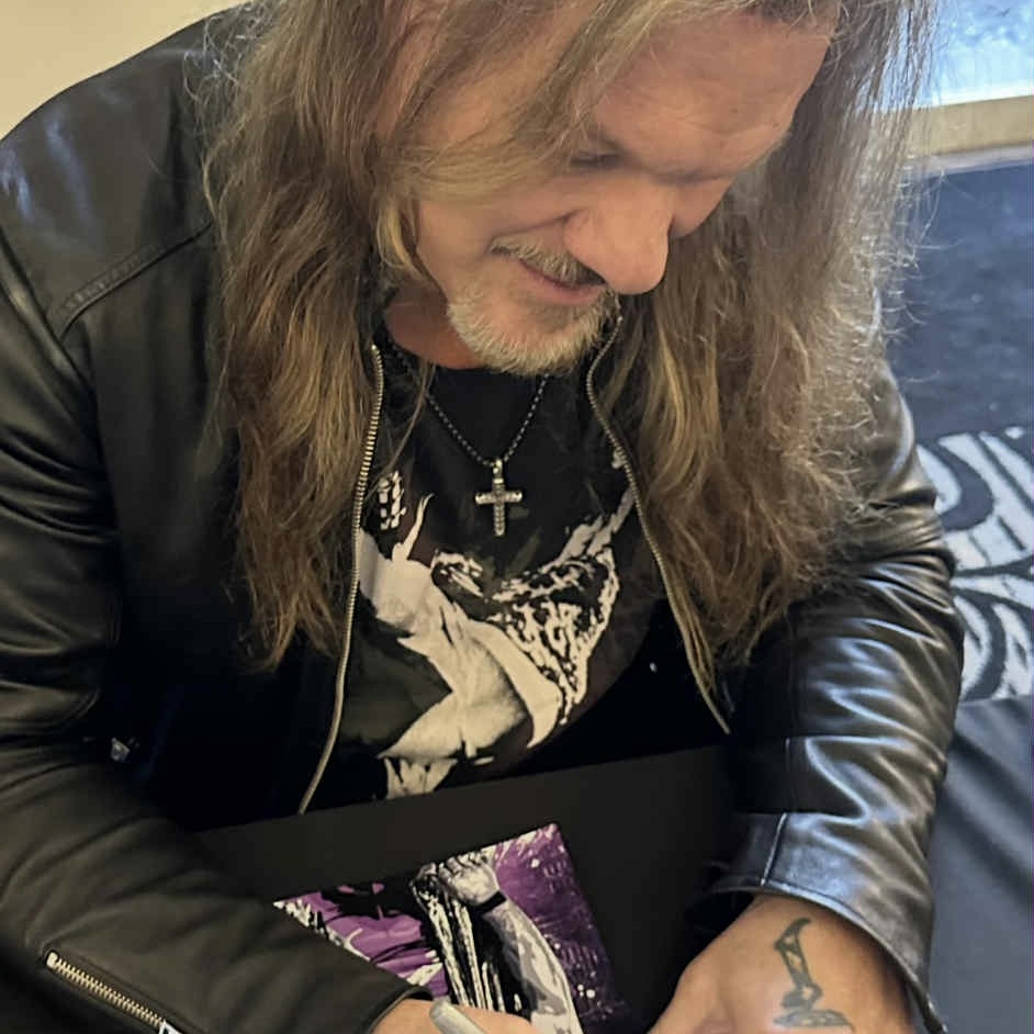 Chris Jericho autograph - Wrestle Crate exclusive signing