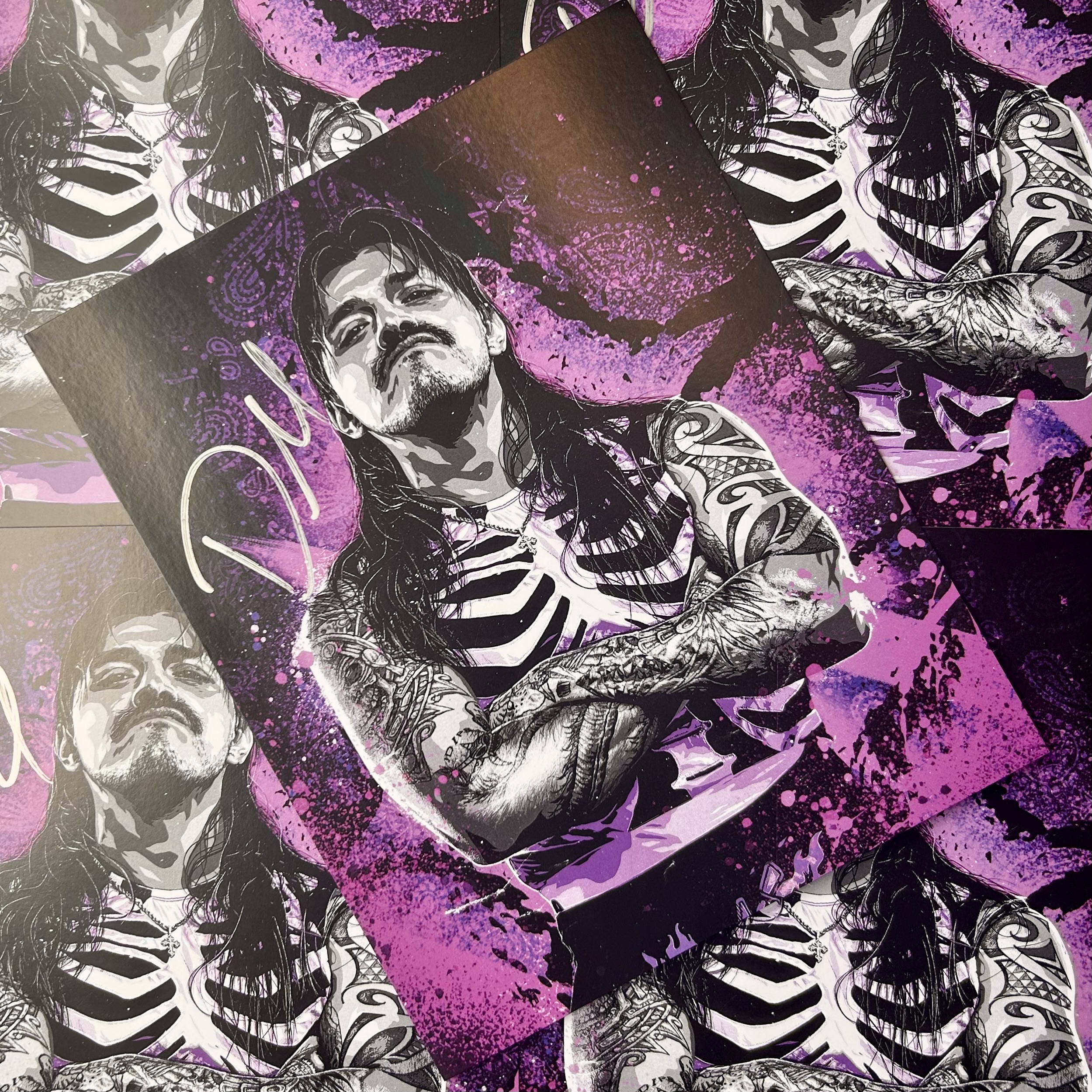 Dominik Mysterio autograph - Wrestle Crate exclusive signing