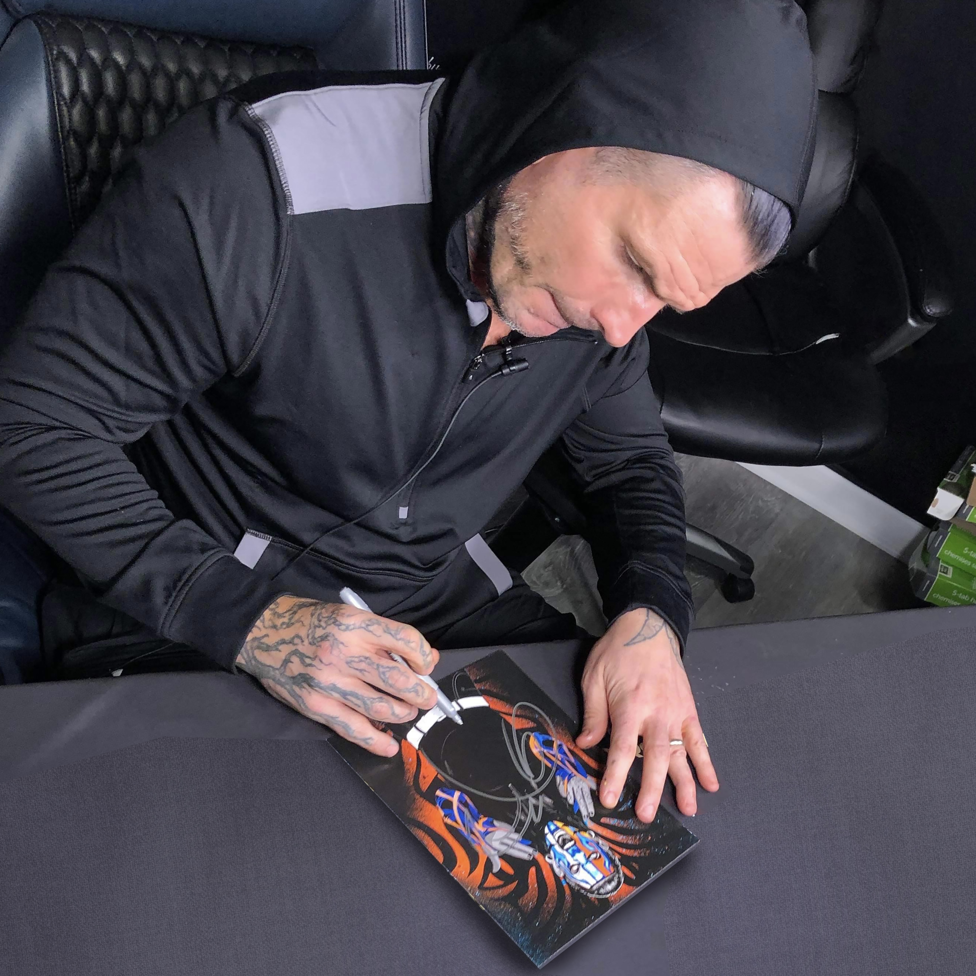 Jeff Hardy autograph - Wrestle Crate exclusive signing