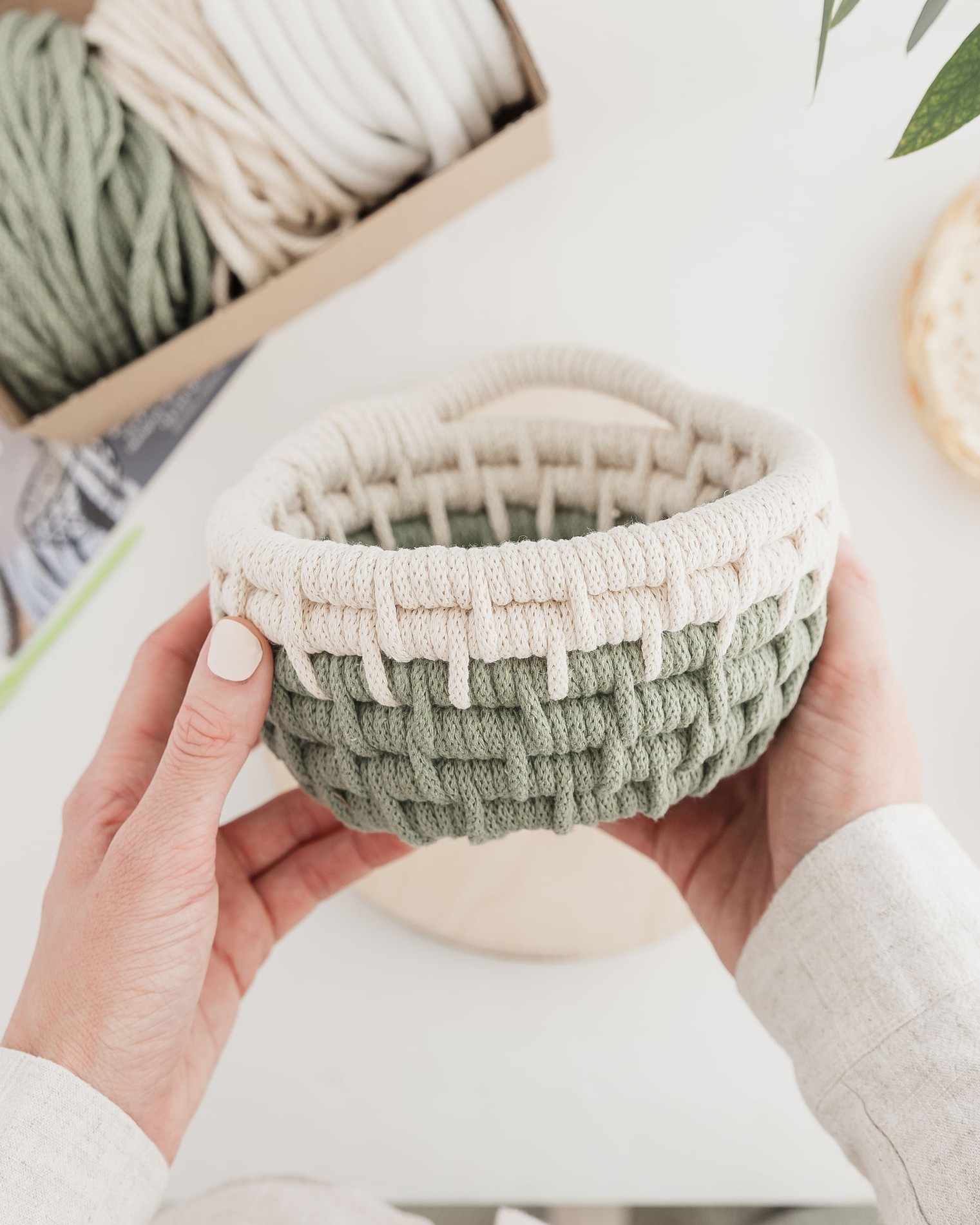 This month’s botanical resin craft kit